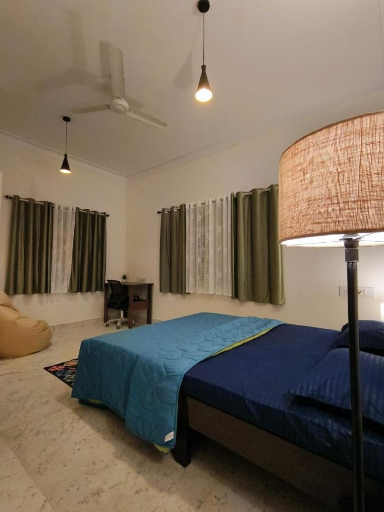 Homestayz Crown Bangalore Ngoại thất bức ảnh