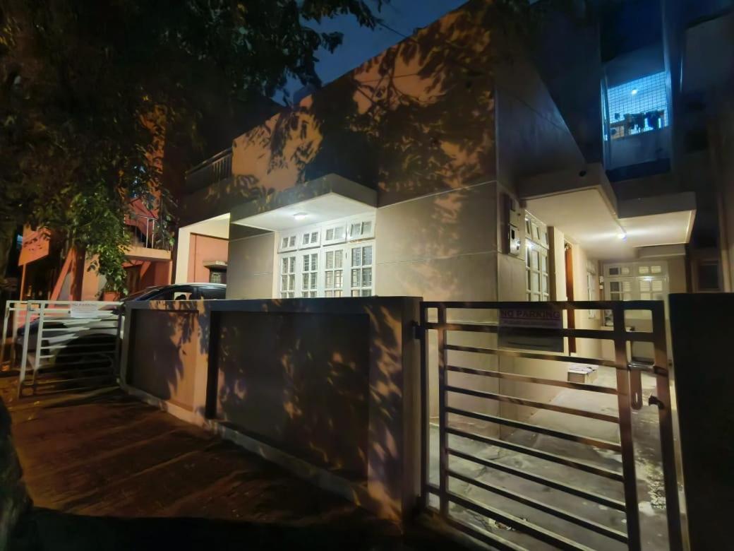 Homestayz Crown Bangalore Ngoại thất bức ảnh